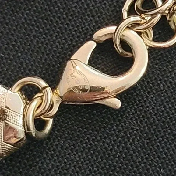 Chanel Black Leather/Gold Chain Choker - Picture 3 of 4